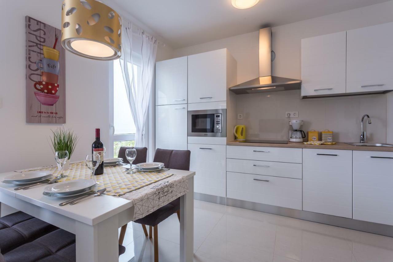 Apartment Elegance Đảo Krk Ngoại thất bức ảnh